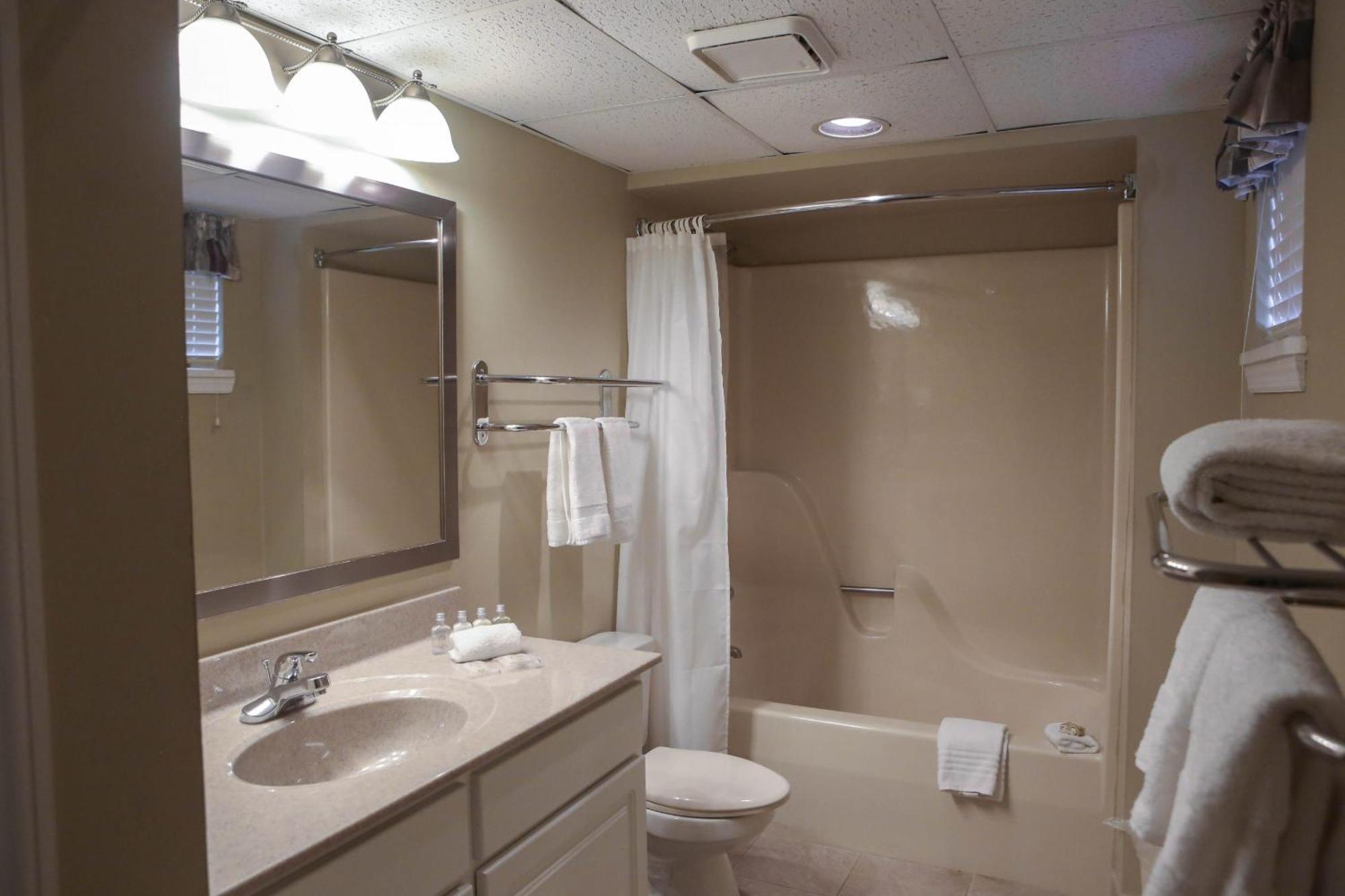 Silver Birches Resort Hawley Exterior foto